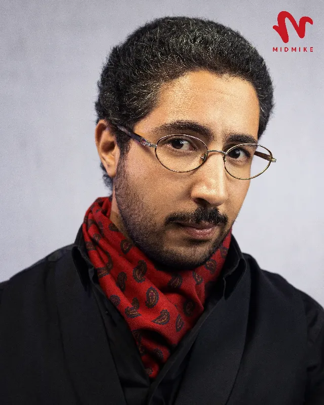 /Fakroun-Ahmed-Sahli-Guitariste-Composituer-ingenieur-Son-Producer/Fakroun-Ahmed-Sahli-Guitariste-Composituer-ingenieur-Son-Producer-4.webp
