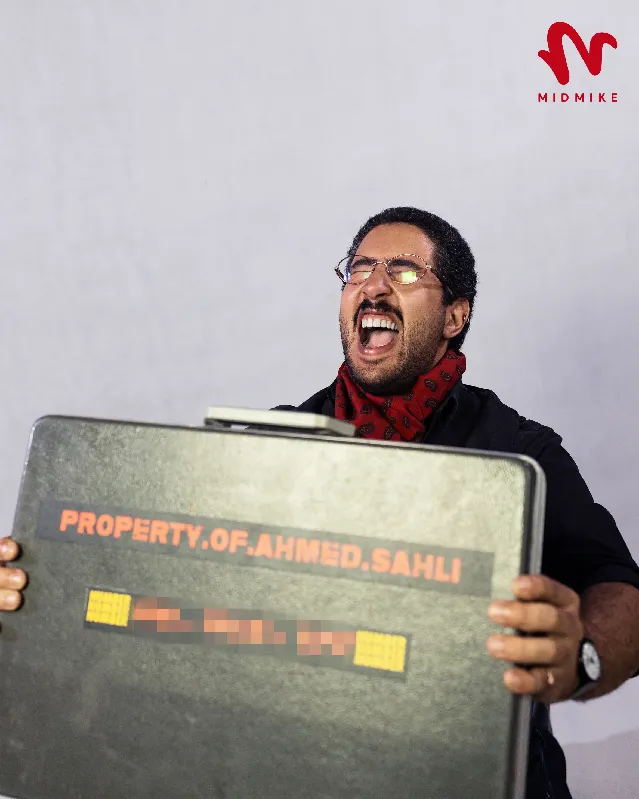 /Fakroun-Ahmed-Sahli-Guitariste-Composituer-ingenieur-Son-Producer/Fakroun-Ahmed-Sahli-Guitariste-Composituer-ingenieur-Son-Producer-5.webp