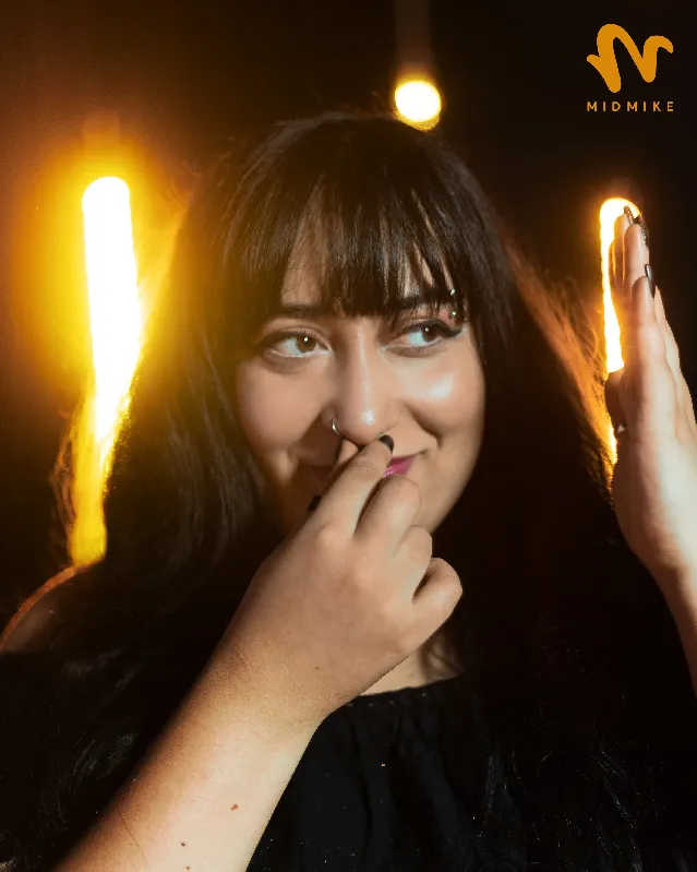 /Marwa-Ora-Chanteuse/Marwa-Ora-Chanteuse-3.webp