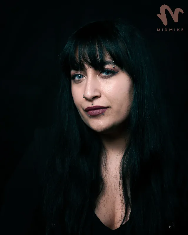 /Marwa-Ora-Chanteuse/Marwa-Ora-Chanteuse-6.webp