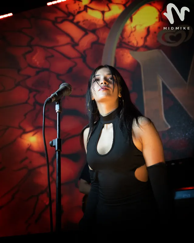 /Rabaa-Ben-Ammar-Chanteuse-Lyricist/Rabaa-Ben-Ammar-Chanteuse-Lyricist-7.webp